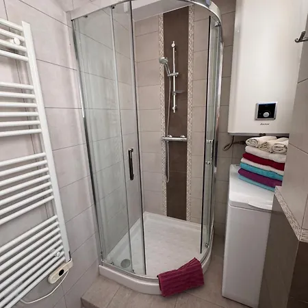 Des Iles Apartment